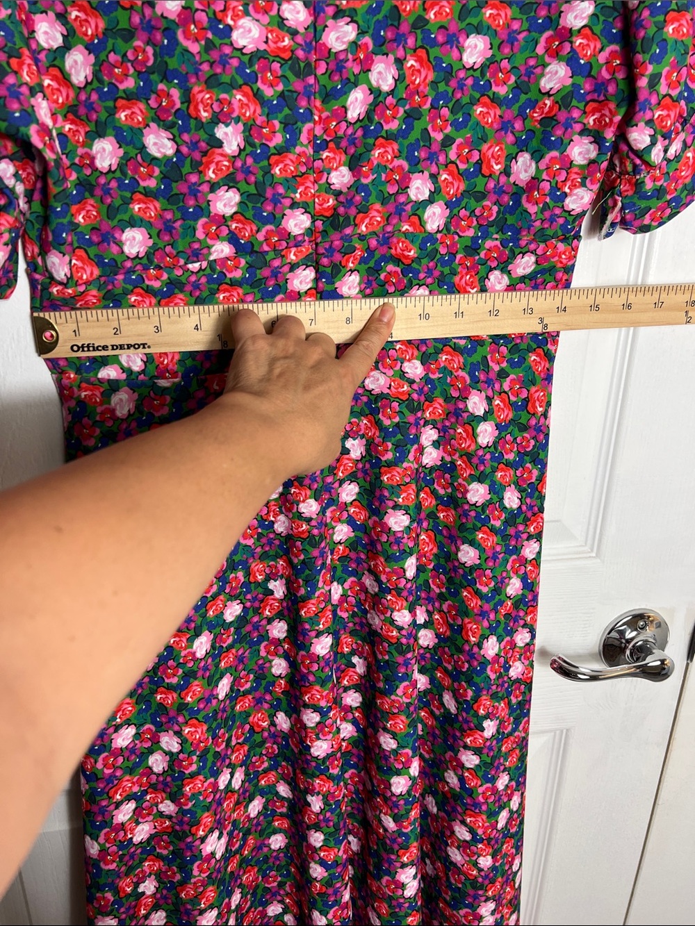 Alexia Admor Black Floral Midi Dress with Pink & Green Flowers - Picture 4 of 6
